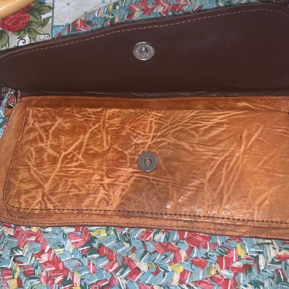 Unbranded Leather Clutch/Wristlet - Picture 4 of 9